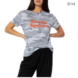 NWT Sub_Urban Practice Kindness Short Sleeve Loose Tee Size Small